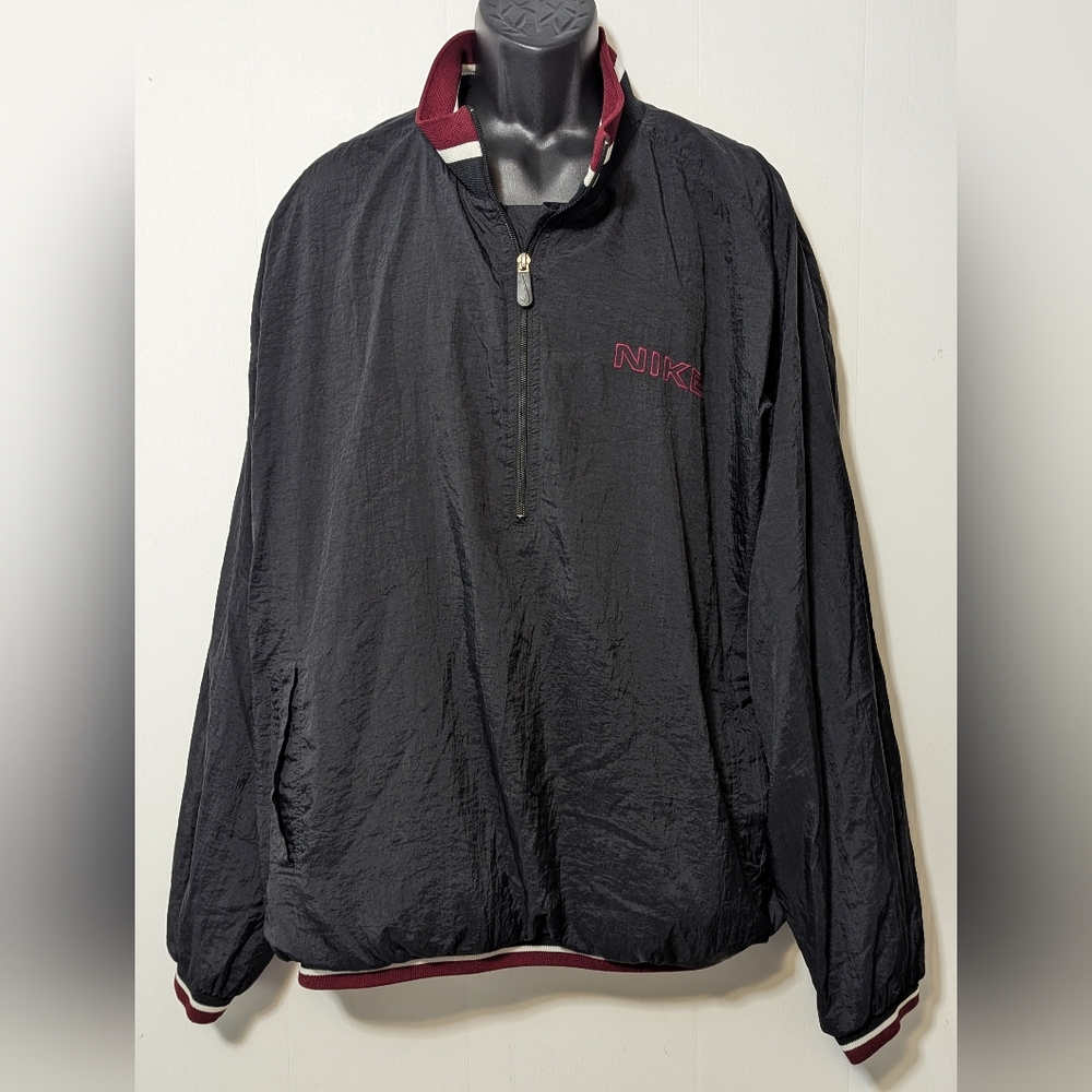 Men's VINTAGE NIKE WINDBREAKER SIZE XXL Black and Burgundy